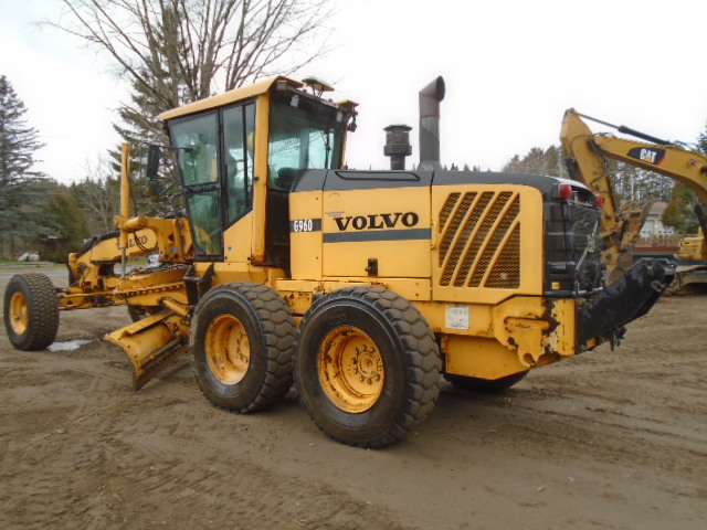 VOLVO G960 MOTOR GRADER Service Repair Manual