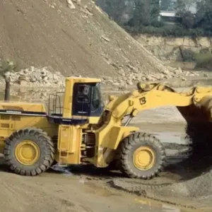 Komatsu WA700-1 Operation and Maintenance Manual