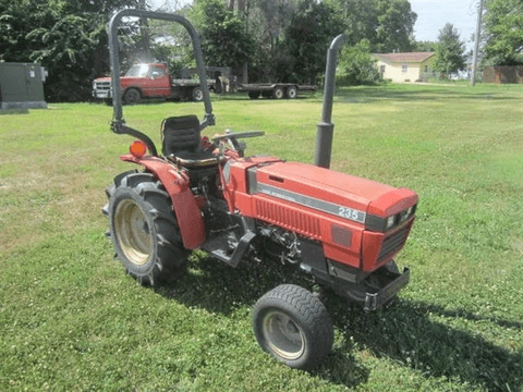 Case International IH 235 235H 245 255 265 275 Tractor Service Manual