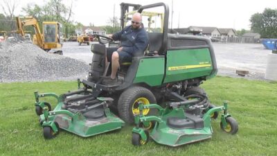 Download John Deere 1600, 1620 Series II Turbo Mower Repair Technical Manual Instantly John Deere 1600, 1620 Series II Turbo Mower Repair Technical Manual