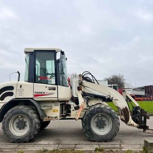 Terex SKL 834 Service Manual – Hydraulic, Engine & Electrical Repair